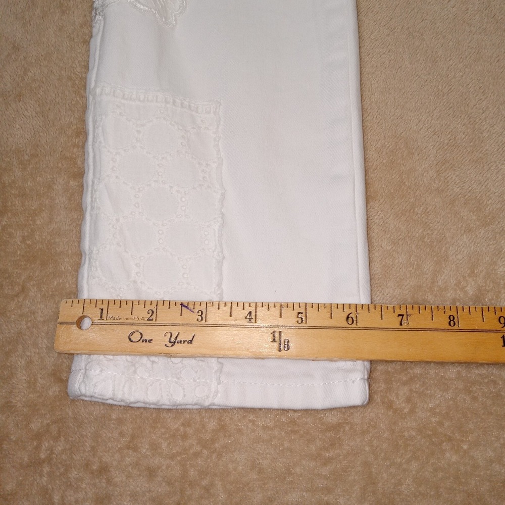 Cartise NWT Women's Enbroidered Stretch Jeans Size 4 White - Picture 9 of 15